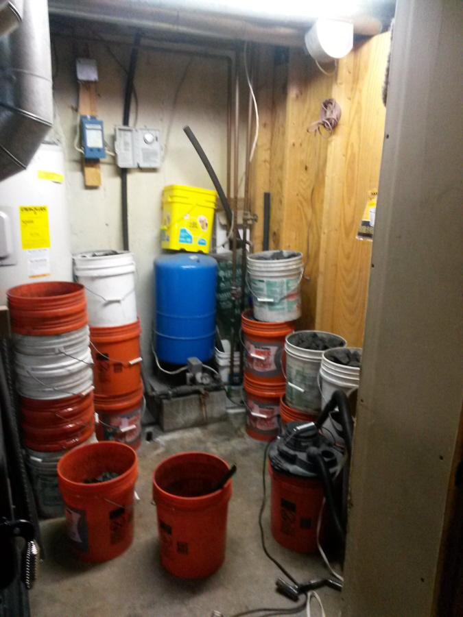 usCoal buckets